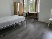 Kensington Avenue, Manchester M14, Room to rent, £624...