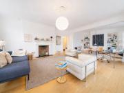 Kensington Court Place, London W8, 4 bed flat to rent,...