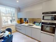 Kensington Gardens Square, London, 3 Bedroom Flat