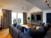 Kensington High Street, London W8, 3 bed flat to rent,...