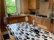 Kensington Road, Glasgow G12, 3 bed flat to rent, £2,000...