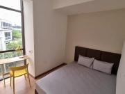 [Kentonmen] Queen Bedroom with Window  Available Master...