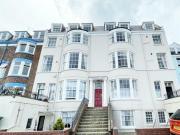 Kenwood House, Queens Parade, 2 Bedroom Flat