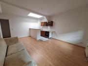 zentrale Dachgeschosswohnung Optional mit EBK + Aufzug...