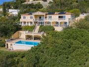 KER133: Les Issambres Magnifique villa avec vue mer...