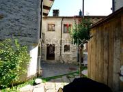 Kernhaus mit genehmigtem Renovierungsprojekt im Herzen...