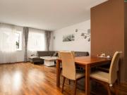 Kernsaniert mit modernster Ausstattung und reichlich Platz