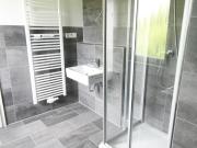 Kernsanierte 2 Zi. Whg. mit eigenem Garten in...