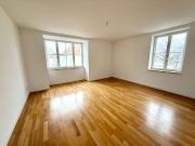 Kernsanierte Wohnung mit Fußbodenheizung, Parkett & Aufzug