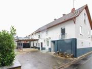 Kernsaniertes Einfamilienhaus in ruhiger Lage von...