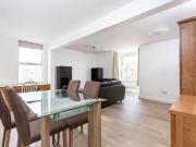 Kestrel House, 4 Grant Road, London SW11, 3 bed flat to...