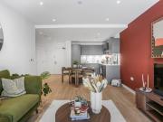 Kew Curve, Capital Interchange Way, Brentford TW8, 2 bed...