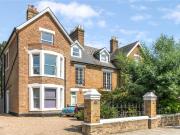 Kew Gardens Road, Kew, TW9