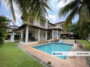 Kiara Peak Puncak Kiara