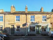 Kinder Road, Hayfield, 4 Bedroom End