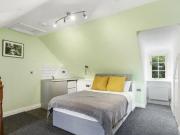 King Henry Chase, Peterborough, 5 Bedroom House