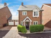 Kingfisher Drive, Crowborough