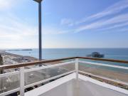Kings Road, Brighton BN1, 2 bedroom flat to rent...