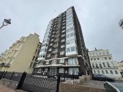 Kings Road, Brighton BN1, 3 bed flat to rent, £2,000 pcm...