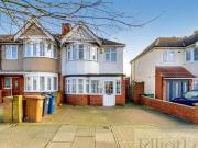 Kings Road, Harrow, 3 Bedroom End