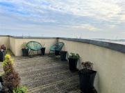 Kings Road, Swansea SA1, 2 bed flat to rent, £1,400 pcm...