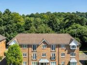 Kingsfield Way, Redhill, 2 Bedroom Apartment