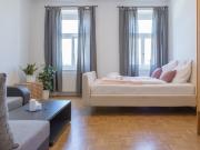 Kingsize Central Station Residence