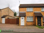 Kingsmead, Cheshunt EN8, 2 bed end terrace house to...