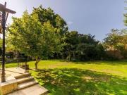 Kingston Hill, Kingston Hill, KT2