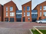 Kingsway Boulevard, Derby DE22, 4 bed link detached...