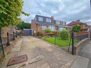 Kingsway, Mapplewell, 3 Bedroom Semi detached