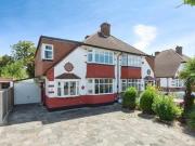 Kinross Avenue, Worcester Park, 4 Bedroom Semi detached