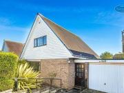 Kirk Edge Drive, Worrall, 3 Bedroom Link