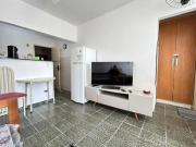 Kitão espaçosa frente mar