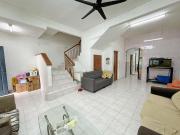 KITCHEN FULLY EXTEND 2 Storey GG Austin Perdana 5 Near...