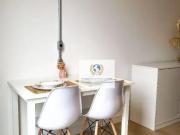 Kitnet com 1 dormitório para alugar, 30 m² por R$...