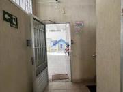 Kitnet com 1 quarto, Guilhermina, Praia Grande R$ 215...