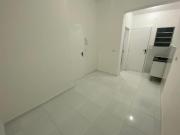 Kitnet / Loft 1 Dorms para Alugar 15 m² por R$ 1.250,00