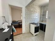 kitnet no centro de mongaguá com garagem aceita...