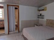 Kitnet no Pontal com entrada independente