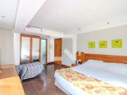 Kitnet / Stúdio para Venda em Porto Alegre/RS Moinhos de...