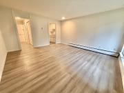Kitsilano Low rise Apartment Studio Apartment for Rent...