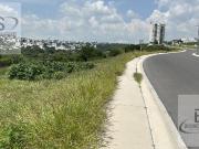 KL/ EXCELENTES TERRENOS CON BONITA VISTA....