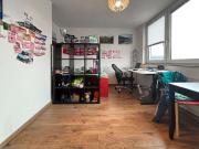 KL Uni Wohngebiet, Appartement mit Pantry Küche, Stellplatz