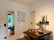 Klassen Stay: Design Apartment | Balcony | Netflix