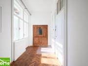 Klassische Altbauwohnung in gefragter Toplage