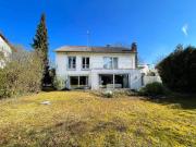 Klassisches Einfamilienhaus in idyllischer Lage