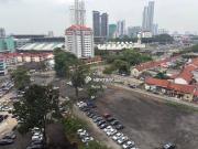 Klcc view SemiD guarded @ Dataran Ukay