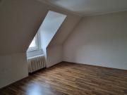 Kleine 3 Zimmer Wohnung im Dachgeschoss