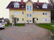 Kleine Mietwohnung mit Carport Stellplatz und...